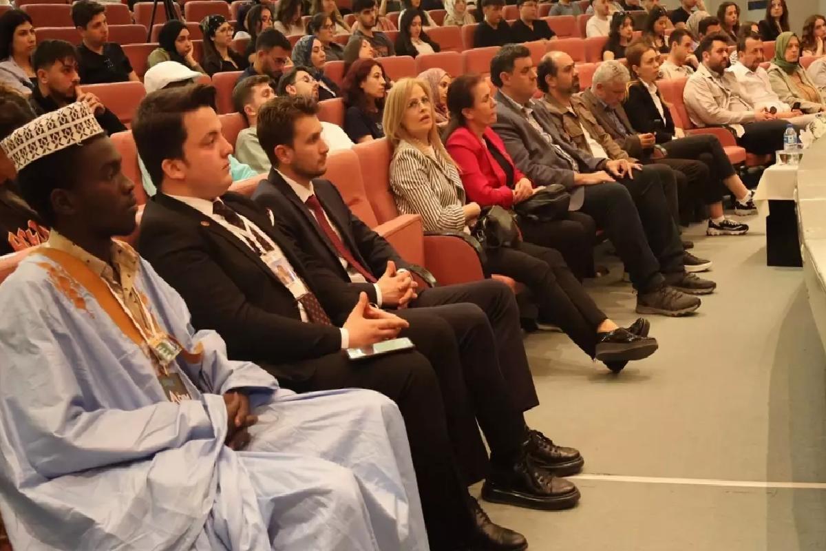 Karanfil, Girişimcilik Deneyimlerini Paylaştı