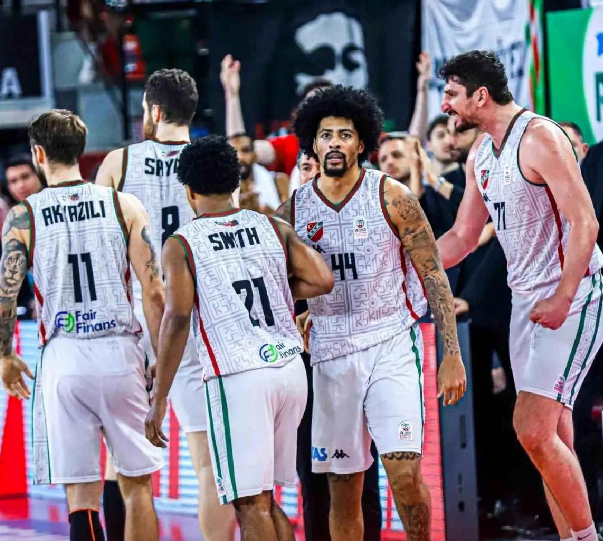 Karşıyaka Fenerbahçe ile Deplasmanda Kapışacak