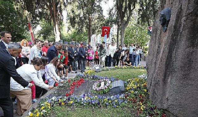 Karşıyaka’da binler Zübeyde Anne’ye koştu!