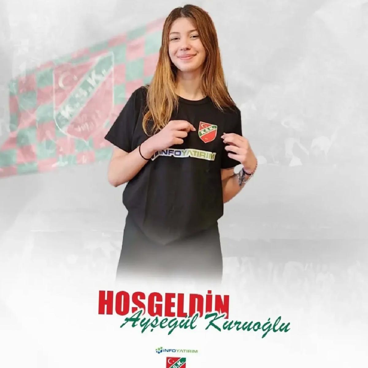 Karşıyaka’ya Genç Smaçör Transferi