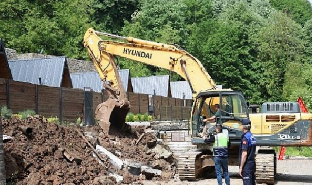 Kartepe’de Kaçak Bungalovlar Yıkıldı