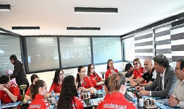 Kartepeli Öğrenciler Türkiye Şampiyonu Oldu