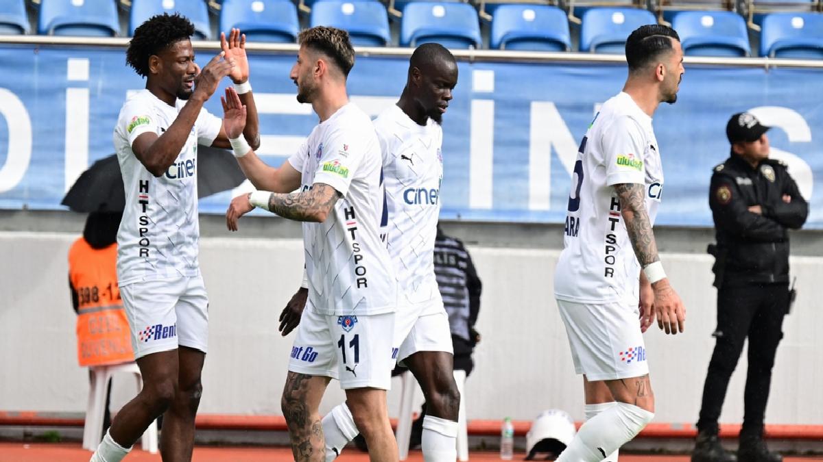 Kasımpaşa, Eyüpspor’u üç golle geçti