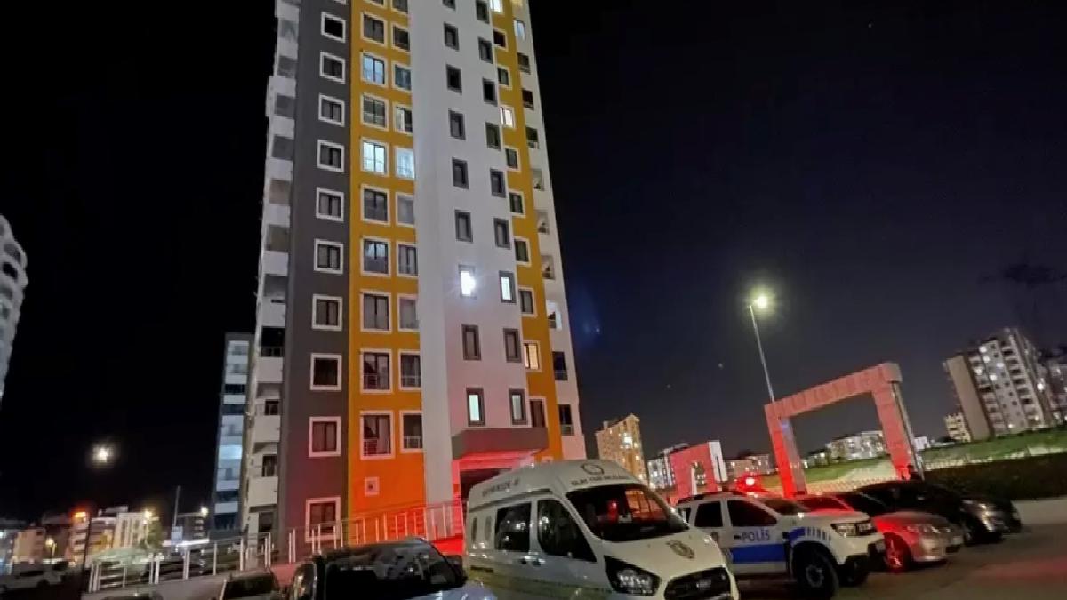 Kayseri’de Bıçakla Yaralanan Kadın Hastaneye Kaldırıldı