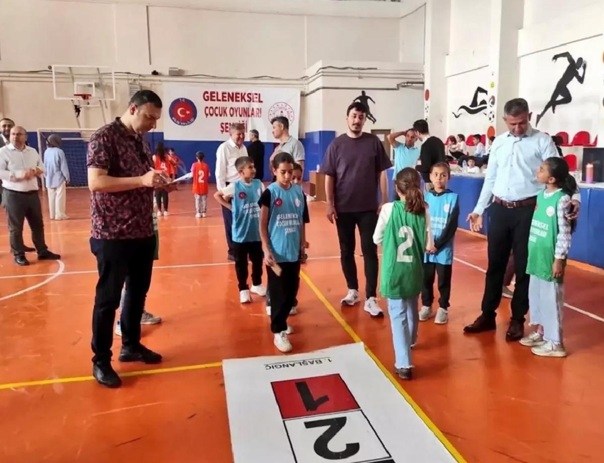 Kilis’te Geleneksel Çocuk Oyunları Şenliği