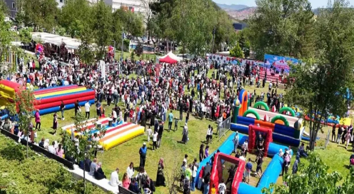 Kırıkkale’de her yaştan vatandaş 19 Mayıs şenliğinde buluştu