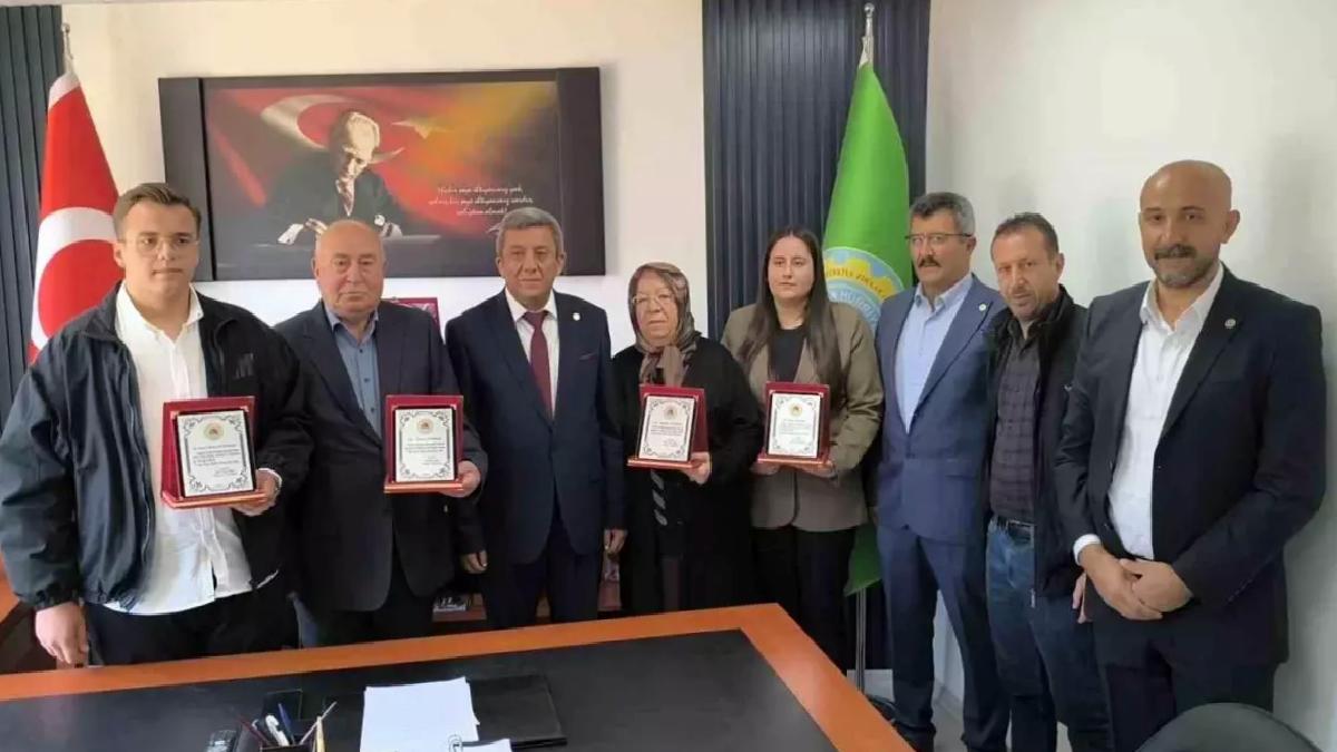 Kırşehir’de Çiftçilere Plaket Töreni