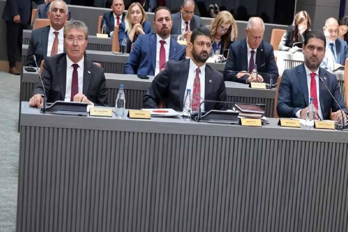 KKTC Cumhuriyet Meclisi Yeni Binasında İlk Toplantısını Yaptı