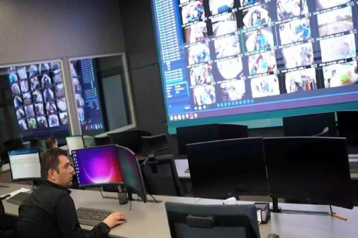 Kocaeli’de Toplu Taşıma Araçları Anlık Olarak 6 Bin Kamera ile Denetleniyor