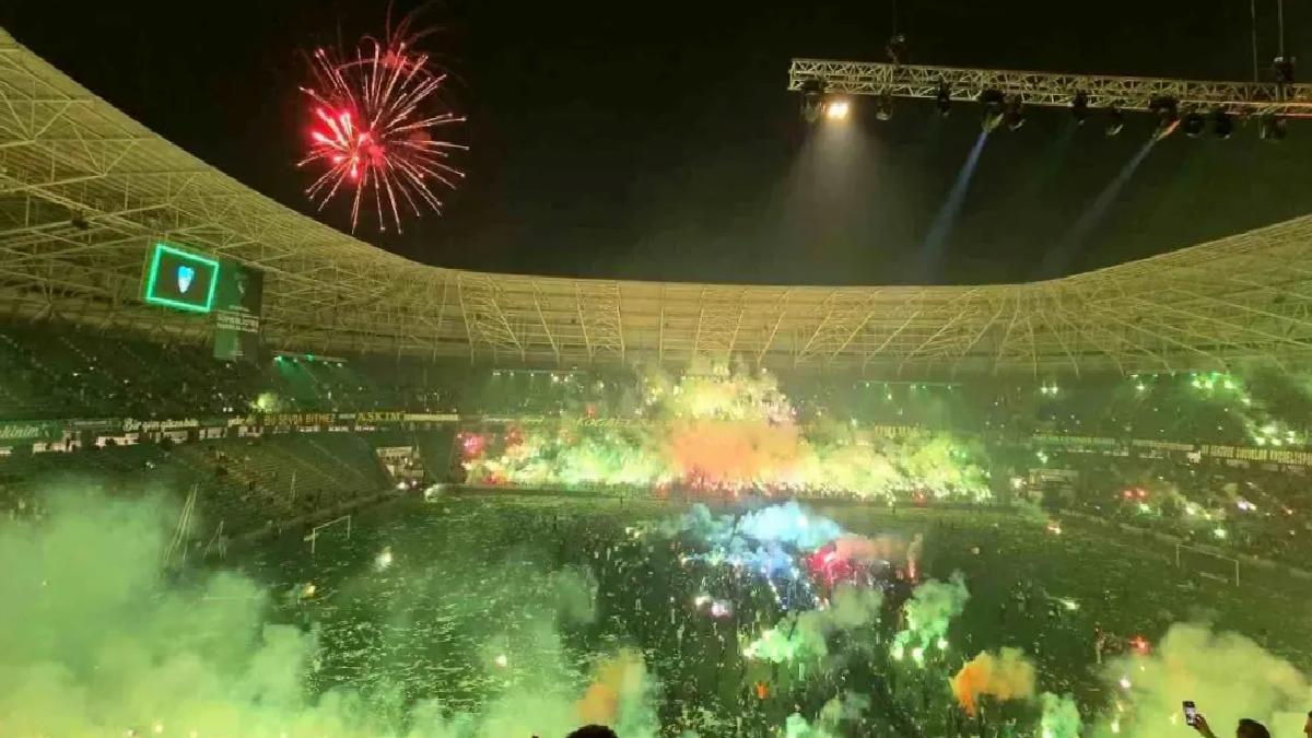 Kocaelispor Süper Lig’e Yükseldi