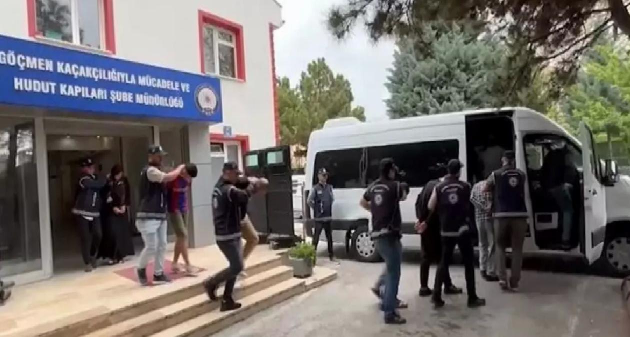 Konya’da Göçmen Kaçakçılarına Operasyon