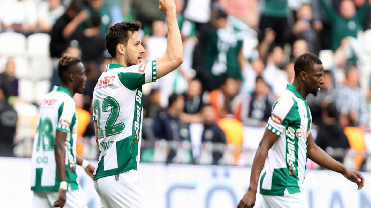 Konyaspor, Rizespor’u yendi