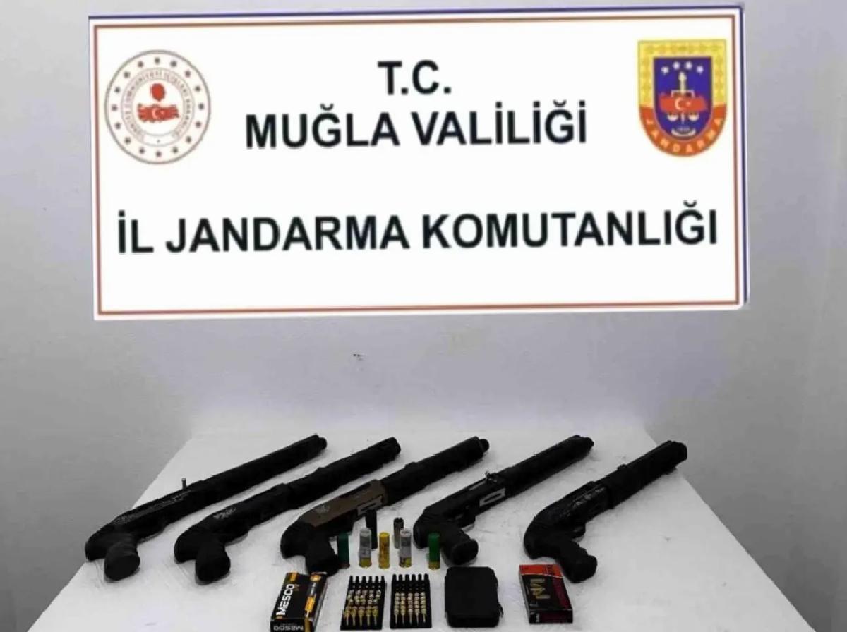 Köyceğiz’de Ruhsatsız Silah Ele Geçirildi