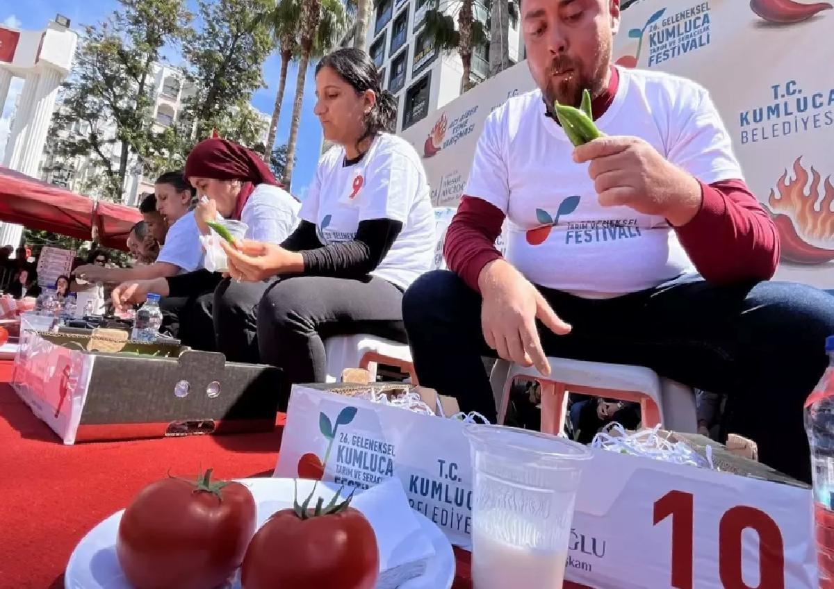Kumluca’da Acı Biber Yarışması