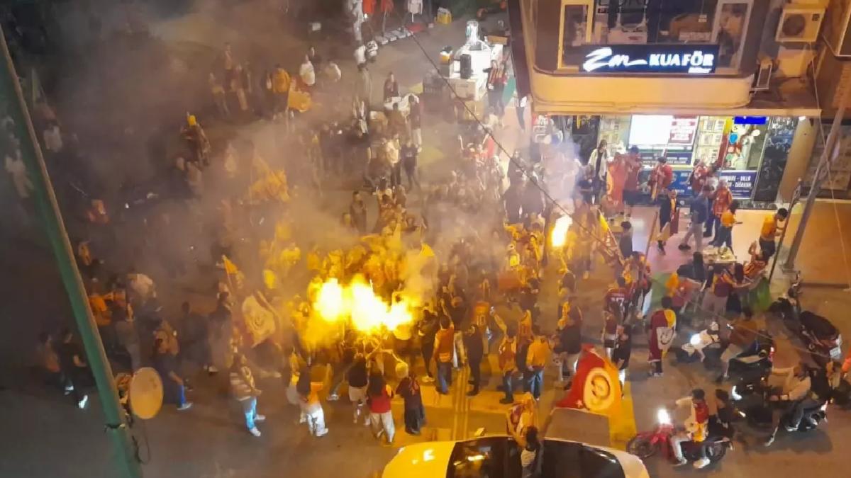 Kuşadası’nda Galatasaray Coşkuyla Kutlandı