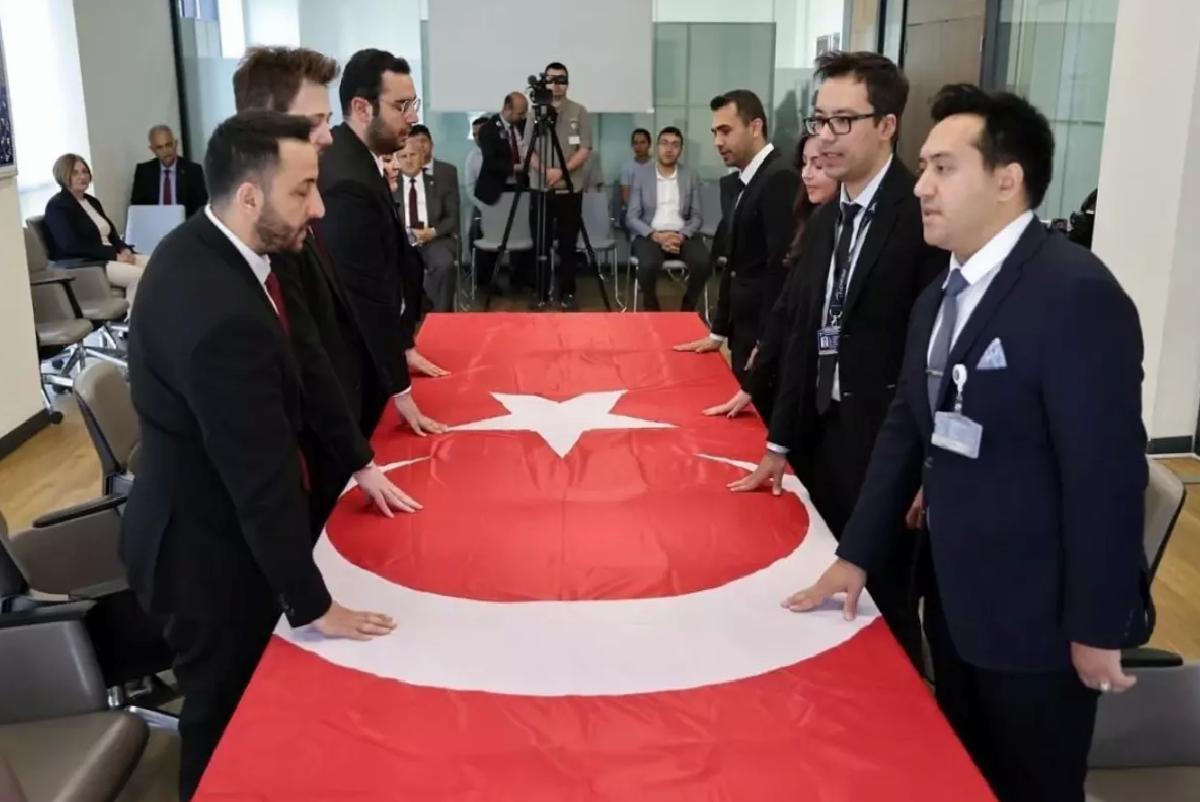 Kütahya Belediyesi’nde 8 Personel İçin Yemin Töreni Düzenlendi