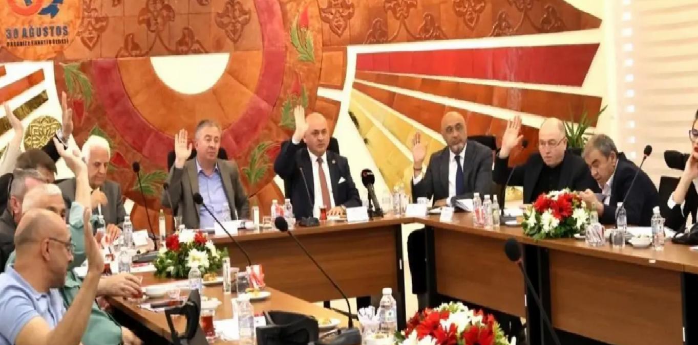 Kütahya’da ’30 Ağustos OSB Genel Kurulu Toplantısı’ yapıldı, yeni dönem için hedefler belirlendi