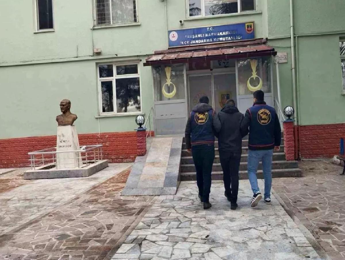 Kütahya’da 99 Aranan Şahıs Yakalandı
