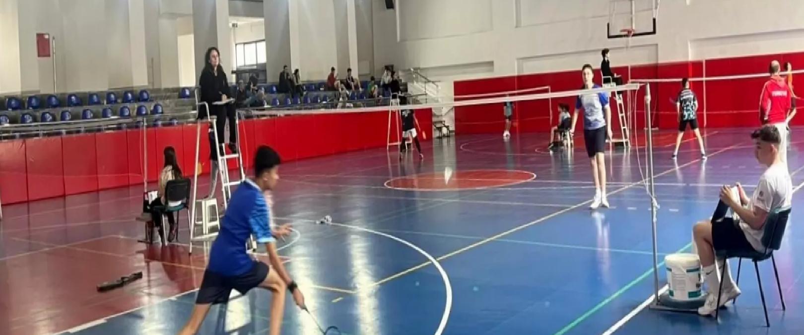 Kütahya’da Badminton Turnuvası Heyecanı