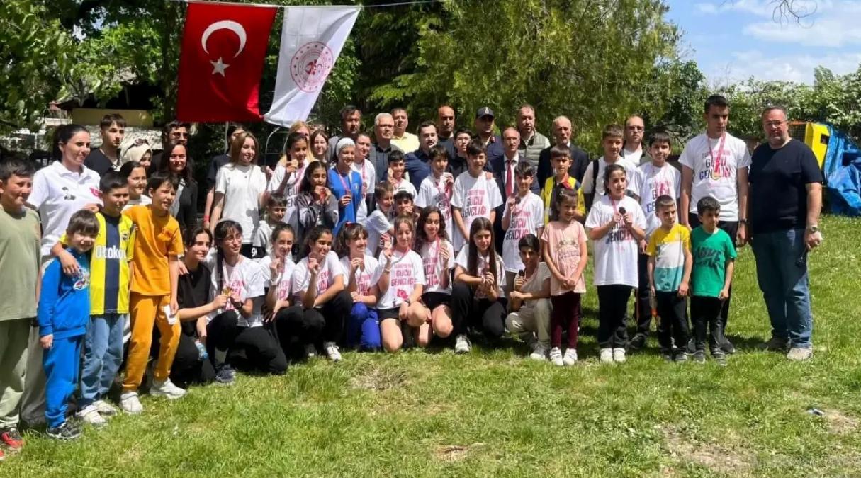 Kütahya’da Ilıcaksu Oryantiring Yarışması Yoğun İlgi Gördü