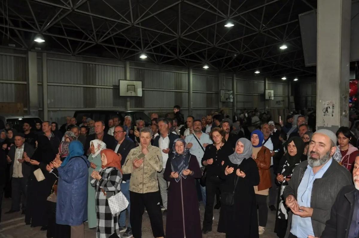 Kütahya’dan İlk Hacı Adayları Uğurlandı