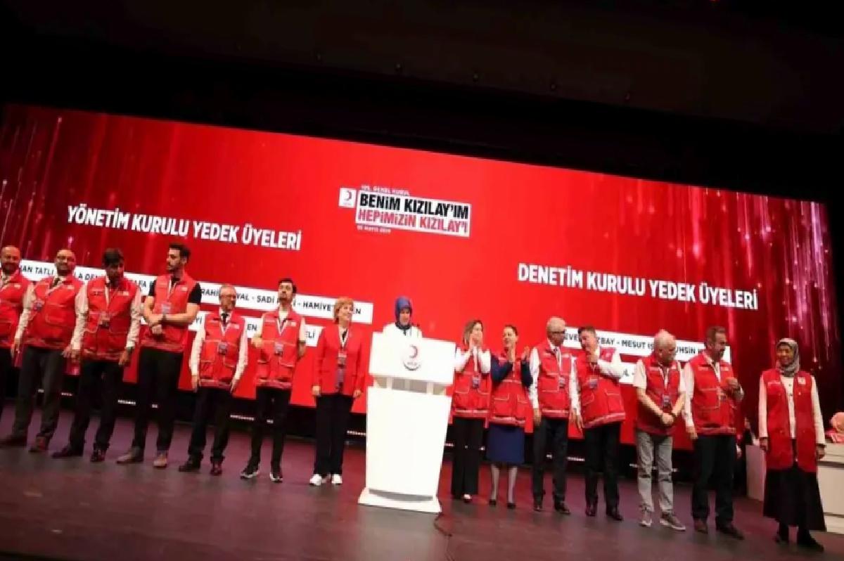 Kütahyalı Semra Tozaraydın Kızılay’ın yeni yönetimde