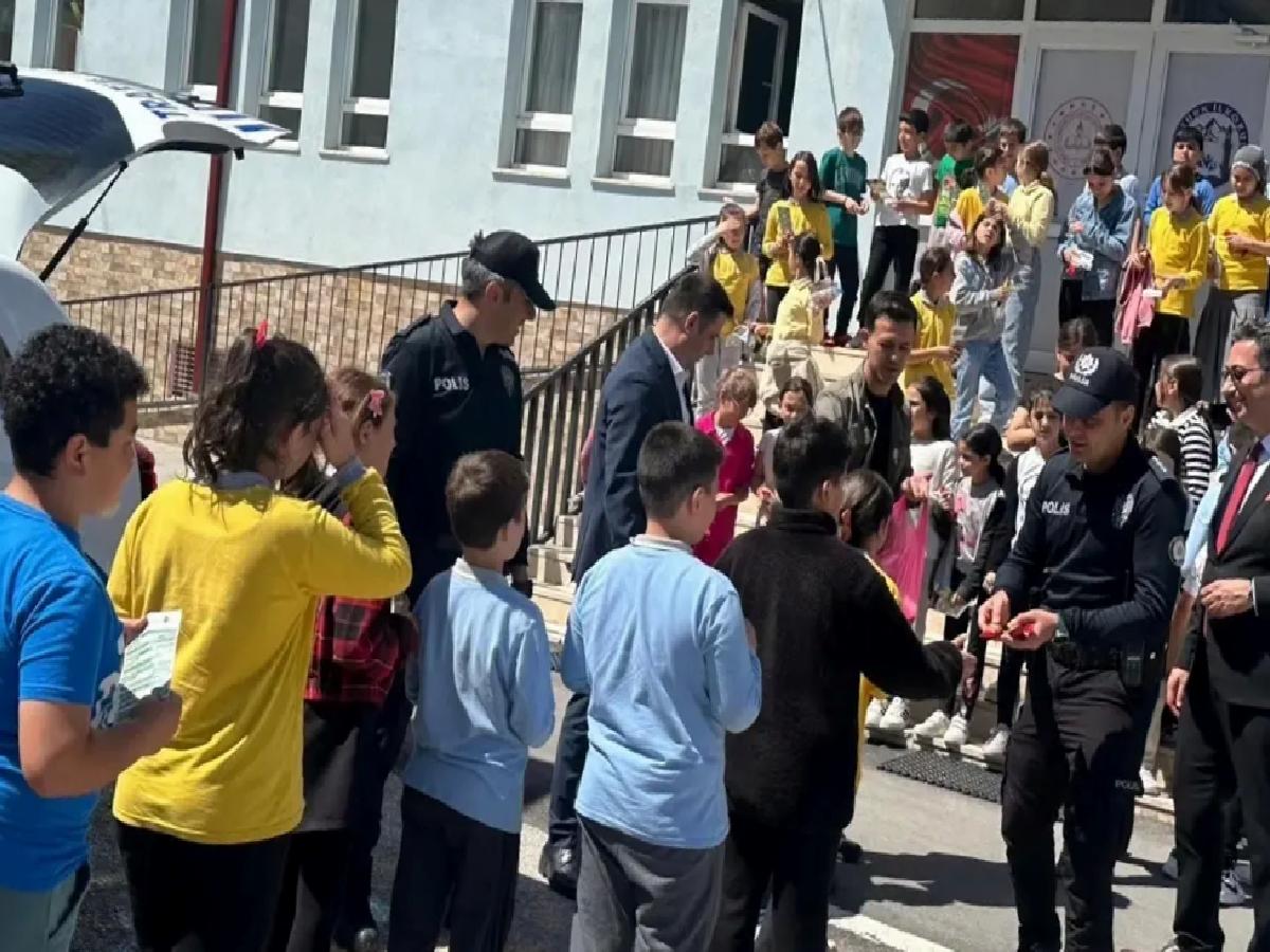 Ladik’te Trafik Haftası Etkinliği