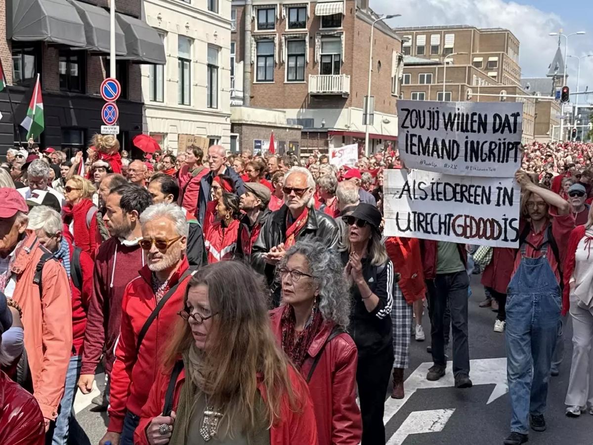 Lahey’de Filistin İçin Büyük Protesto