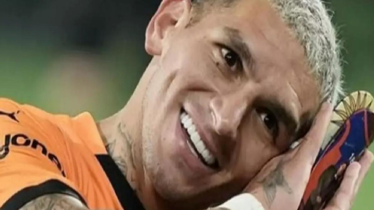 Lucas Torreira, şampiyonlukla yeni aşkını da ilan etti! İşte yeni sevgiliyle ilk kare