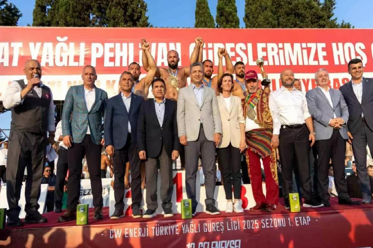 Manavgat’ta Yağlı Pehlivan Güreşleri Coşkuyla Tamamlandı