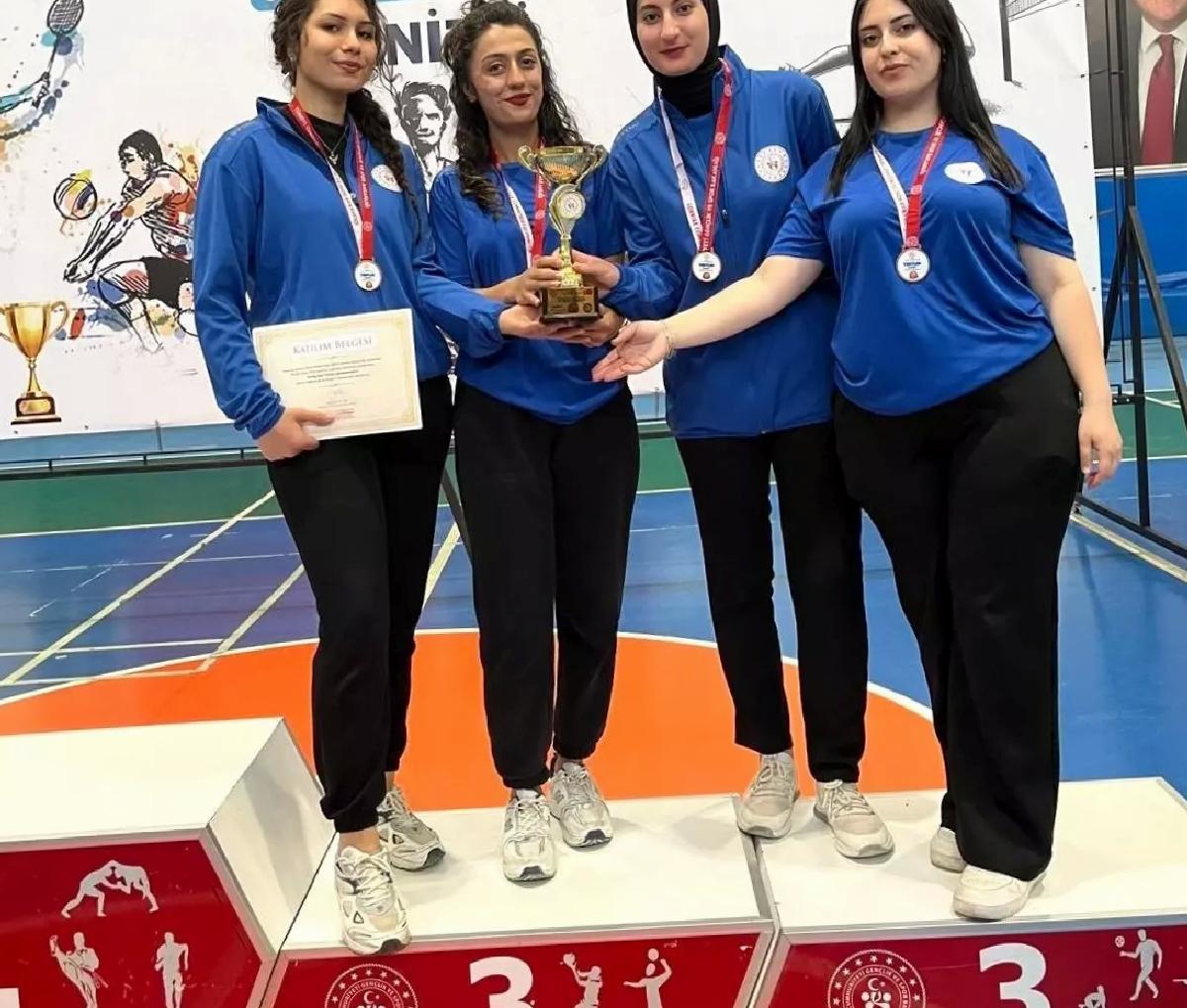 Manisa Dart Takımı Türkiye Üçüncüsü