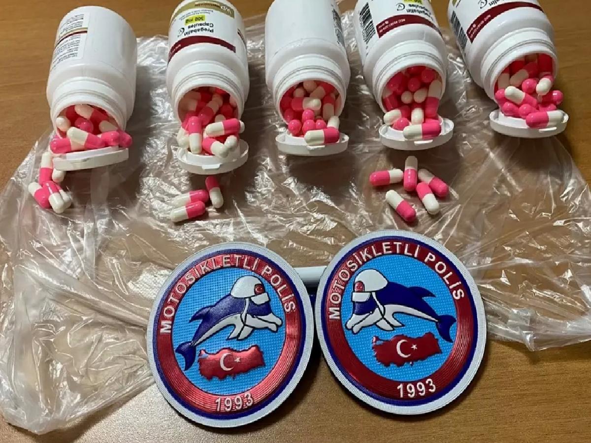Manisa’da Sentetik Ecza Hapla Yakalanan 2 Şüpheli Tutuklandı