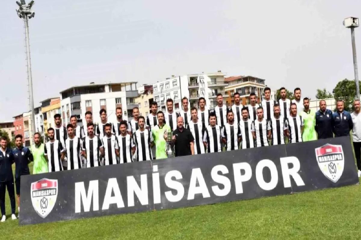 Manisaspor Şampiyonluk Kupasını Aldı