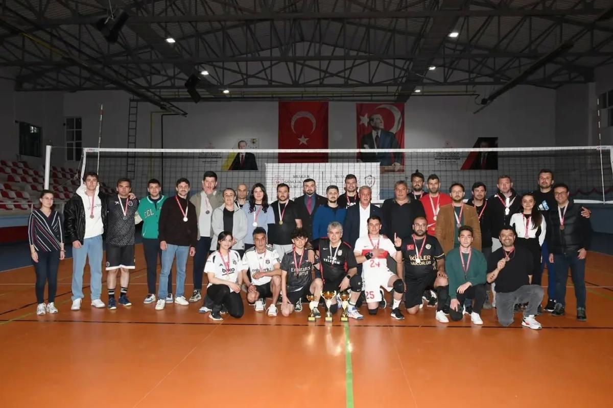 Mengen’de Voleybol Turnuvası Şampiyonu Belli Oldu