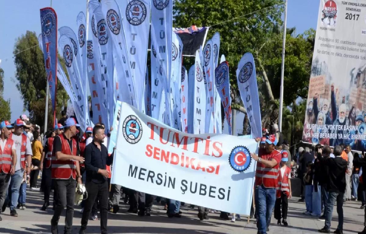Mersin’de 1 Mayıs Etkinliği Coşkuyla Kutlandı