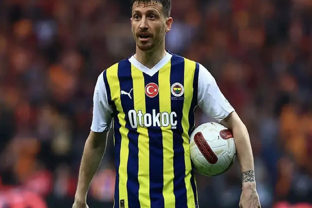 Milyonda bir görülen hastalığa yakalanan Mert Hakan taburcu oldu