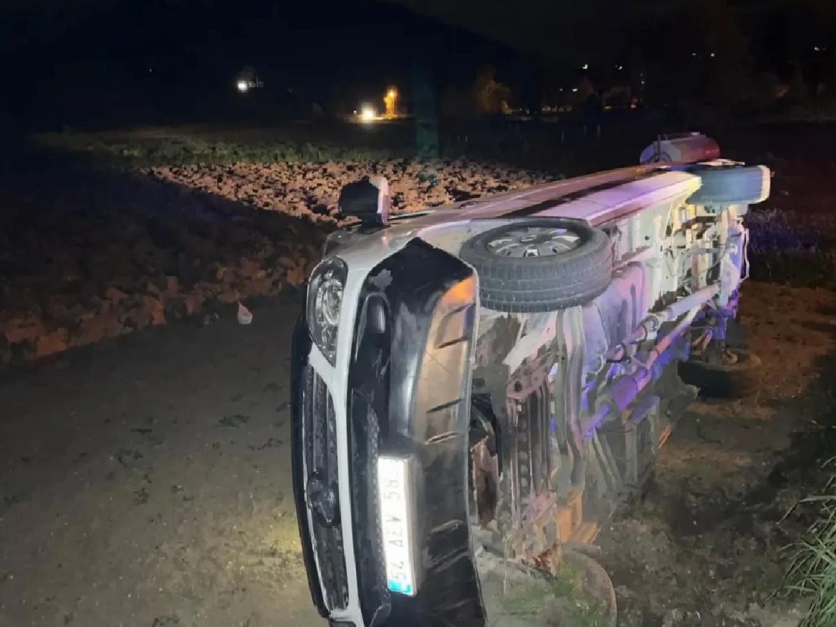 Minibüs Şarampole Yuvarlandı: 9 Yaralı
