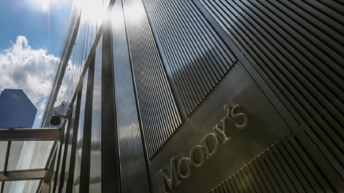 Moody’s, ABD’nin kredi notunu düşürdü