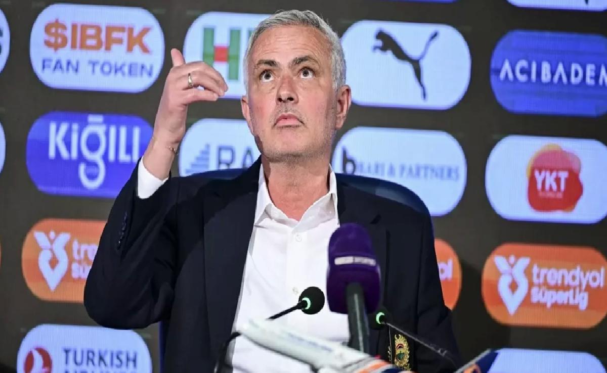 Mourinho’dan Hakem Eleştirisi