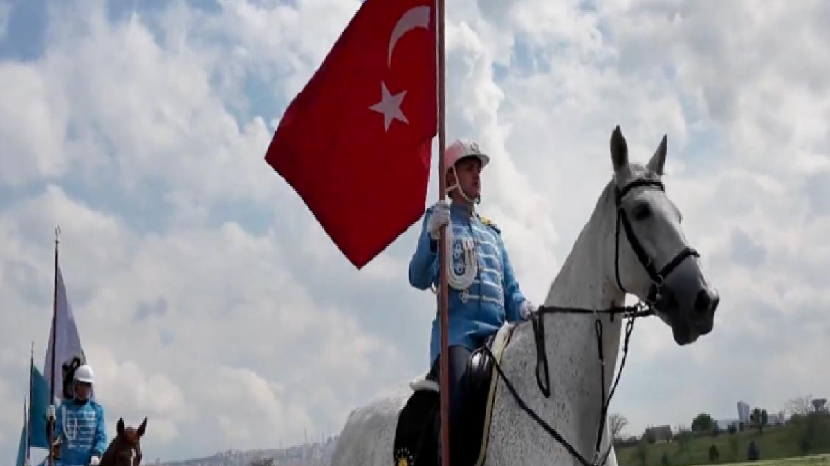 MSB, Atatürk’ün sözünü hatırlattı: Bütün ümidim gençliktedir