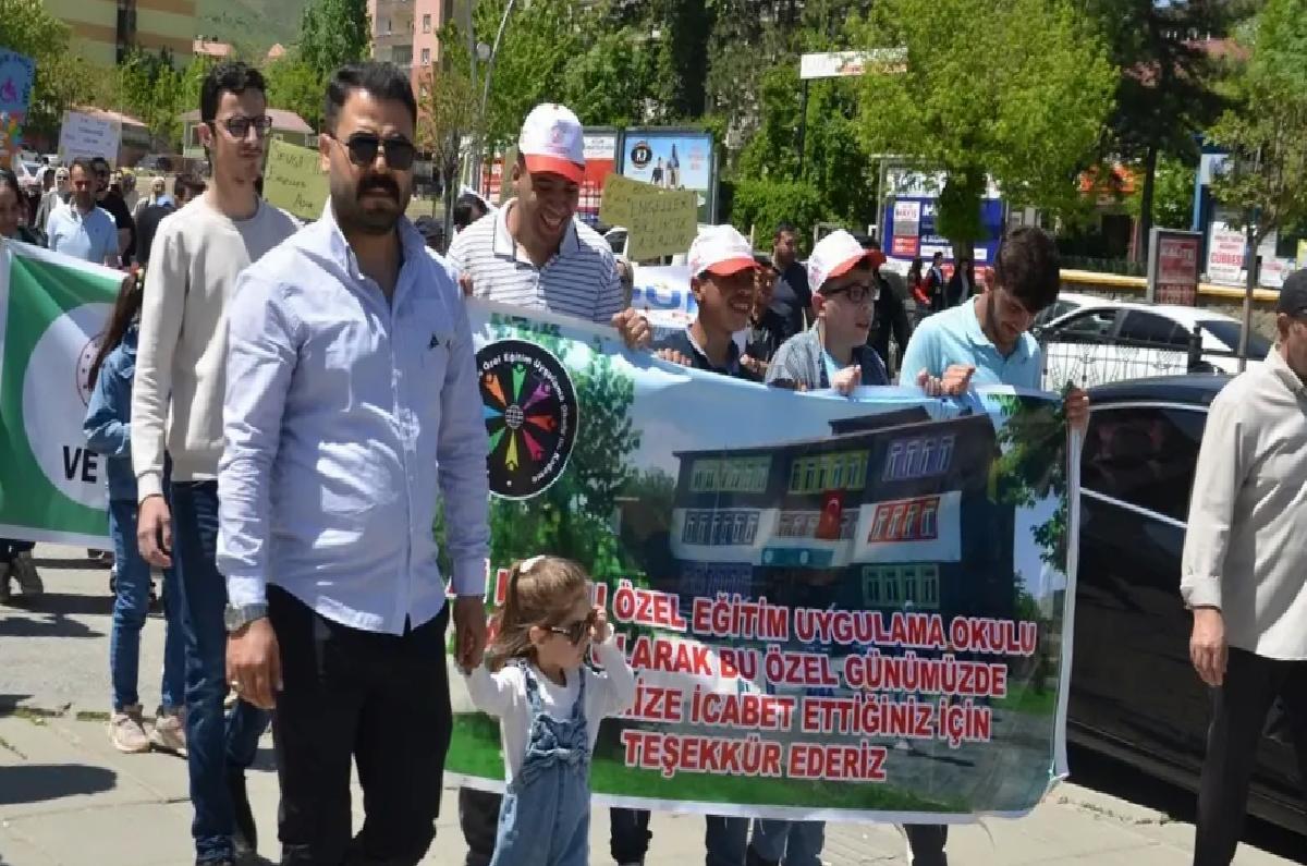 Muş’ta Farkındalık Yürüyüşü