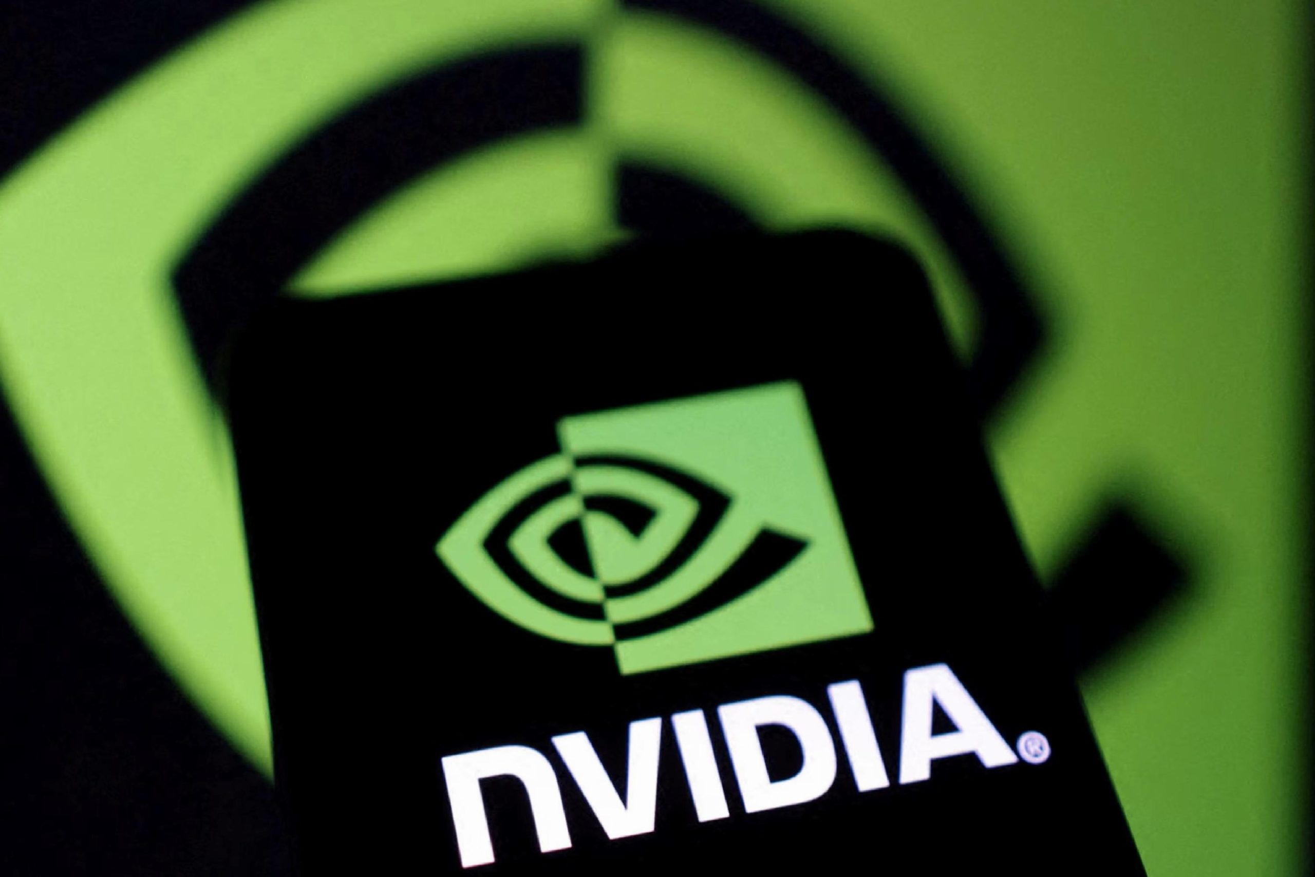 Nvidia, ABD yasağını aşmak için Çin’e özel H20 çipini yeniden tasarlıyor