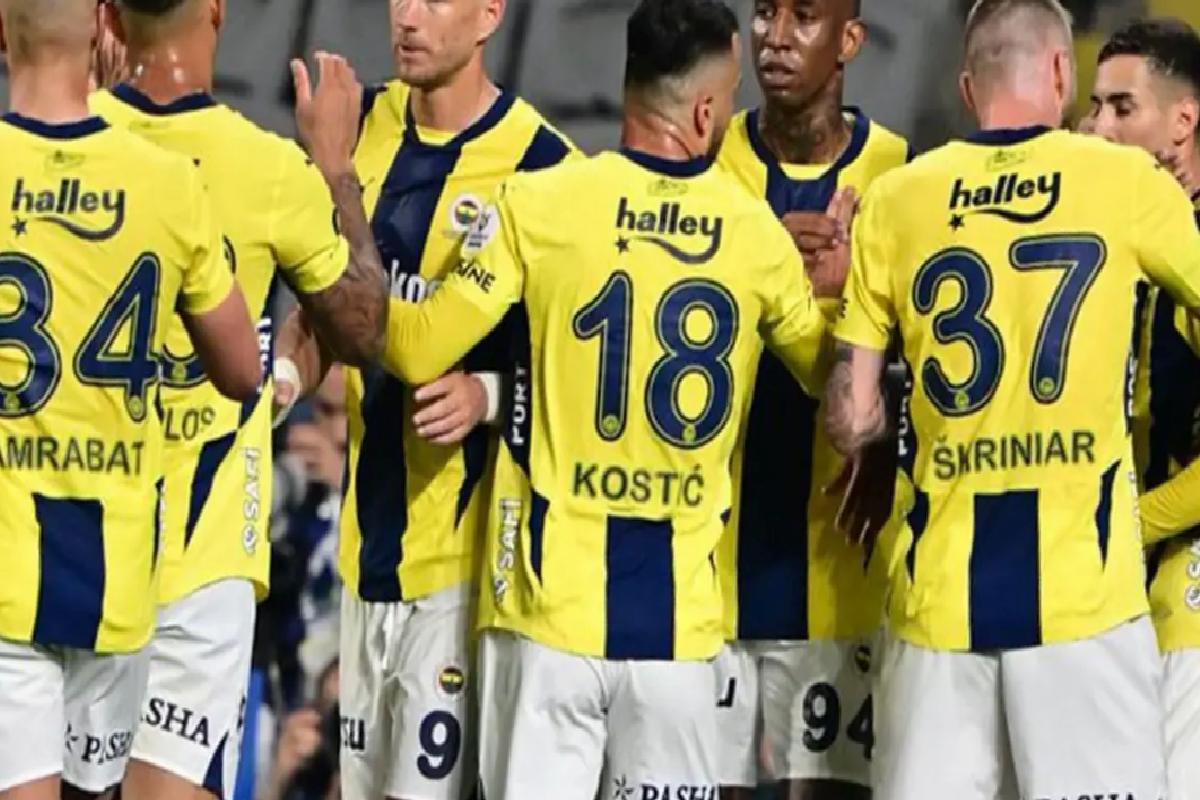 Olaylı maçta Kanarya’dan kritik galibiyet! Fenerbahçe, RAMS Başakşehir’i 4 golle devirdi
