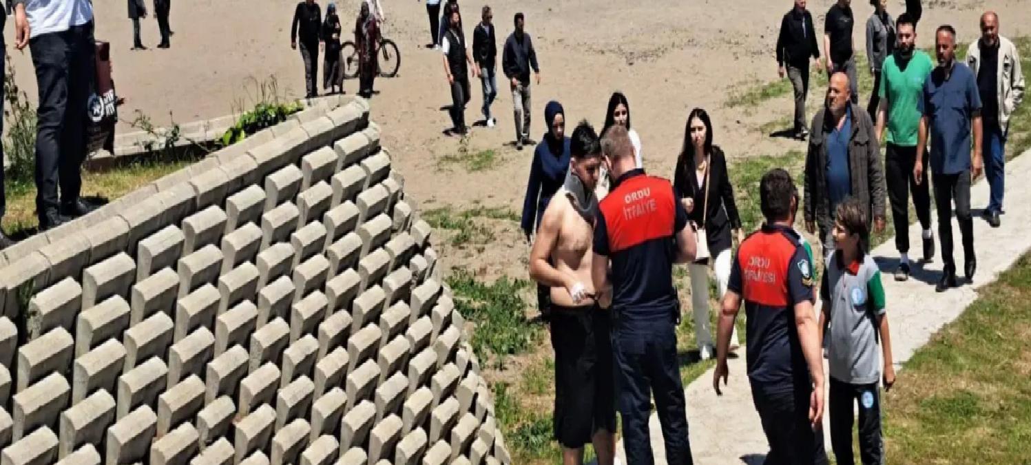 Ordu’da Boğulma Tehlikesi: 3 Öğrenci Hastaneye Kaldırıldı