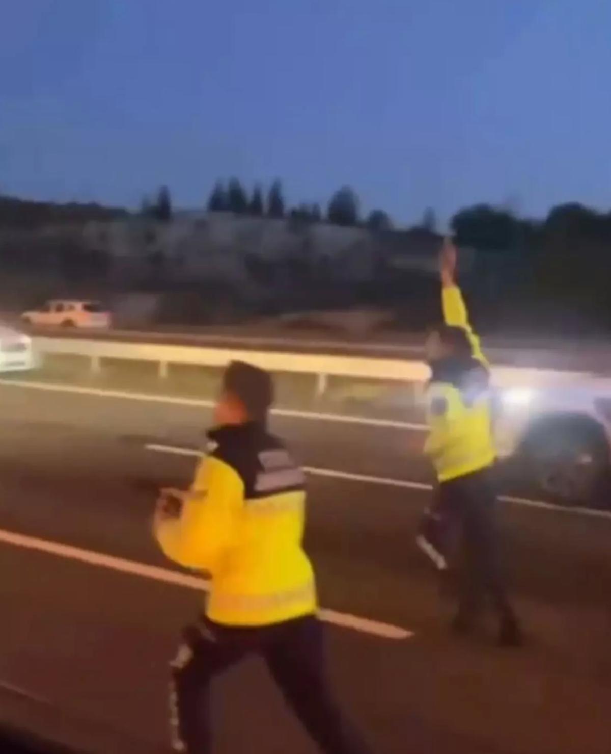 Otoyolda Jandarmaya Direnen Sürücü Tutuklandı