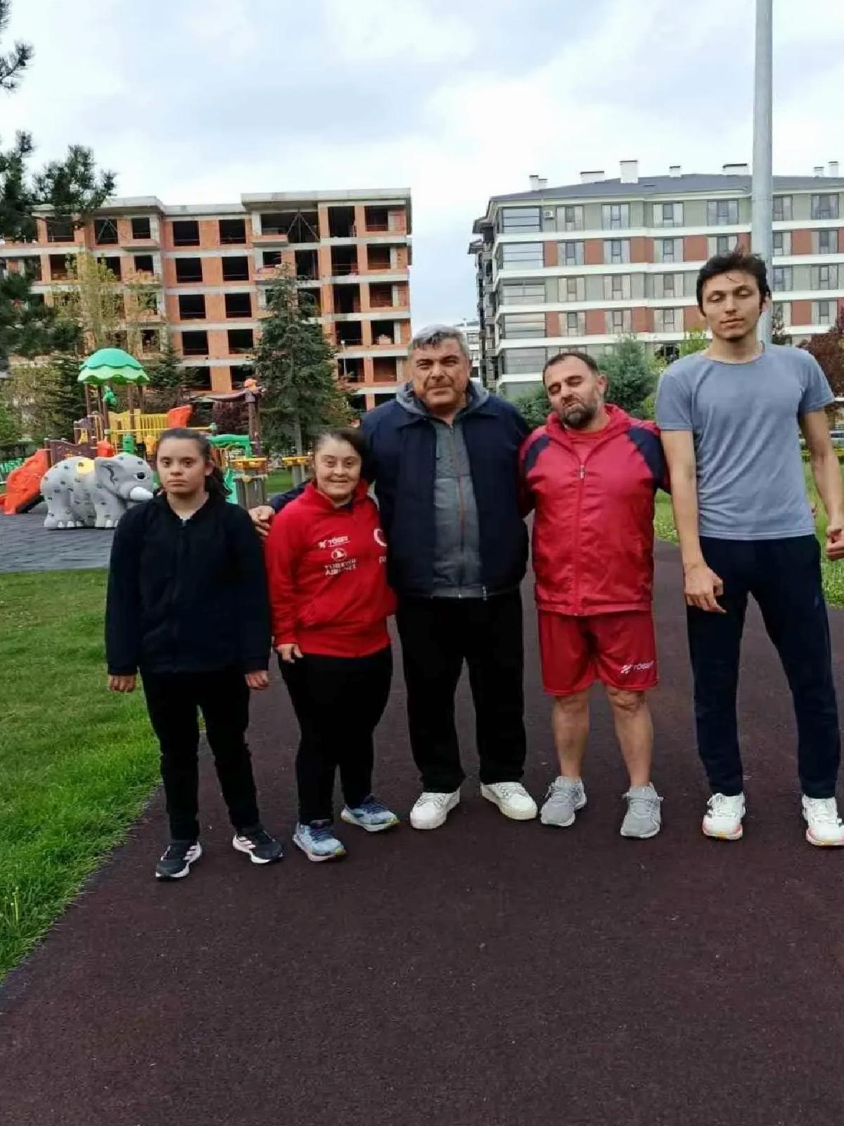 Özel Sporculara Destek Ziyareti