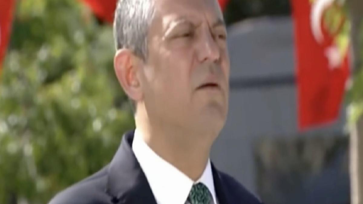 Özgür Özel: Biz düğmeye basınca 180 derece dönen siyasetçilerden değiliz