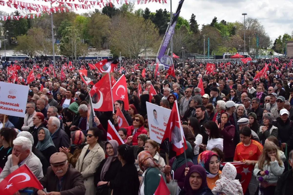 Özgür Özel: Sıran gelince gideceksin, yerine başkası geçecek