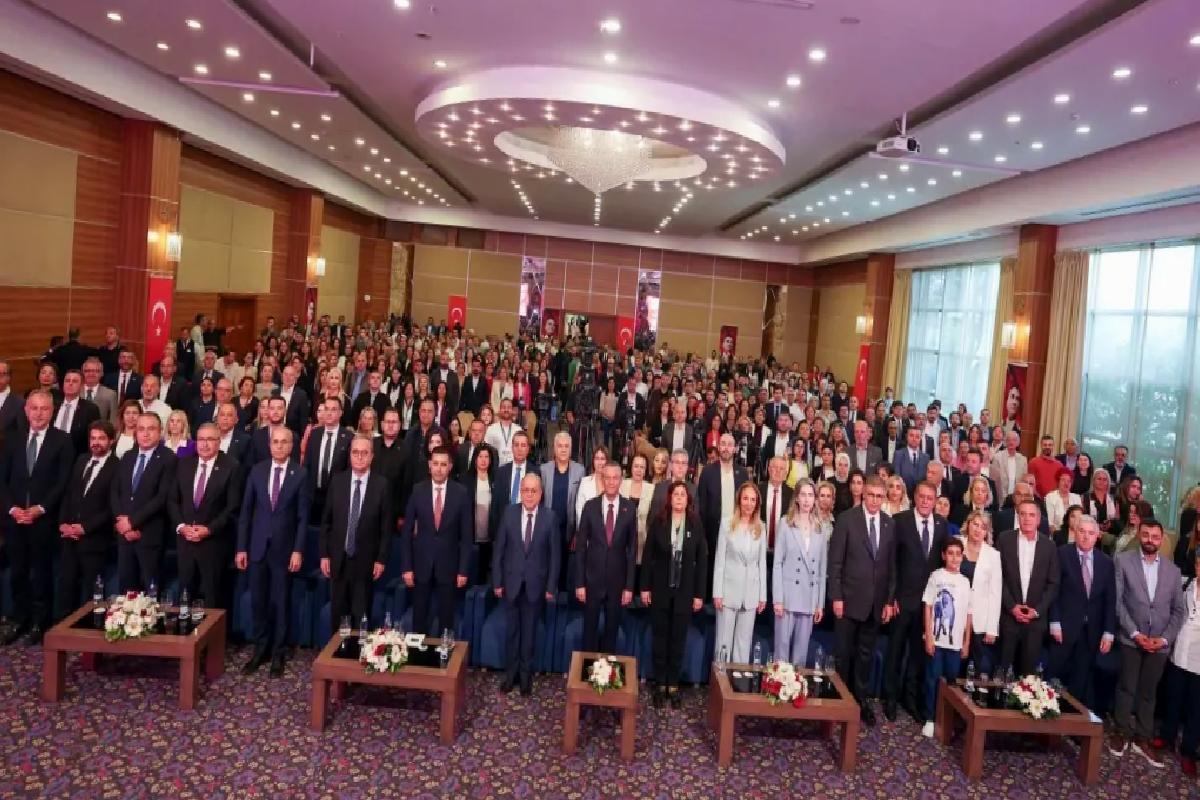 Özgür Özel’den Otizm Taahhüdü