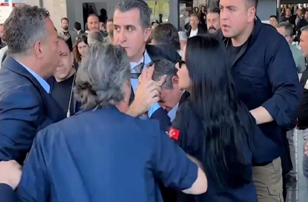 Özgür Özel’e Yumruklu Saldırı